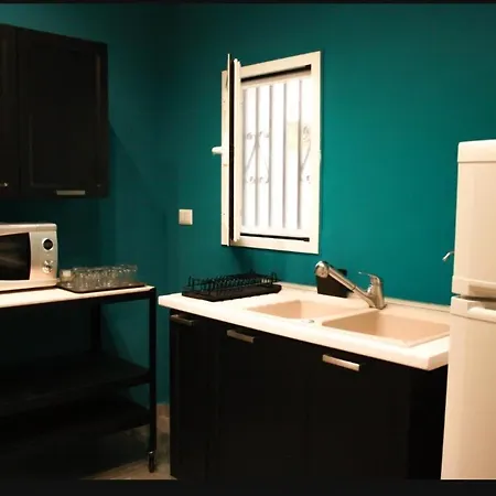 Sweet Nicolas Apartment